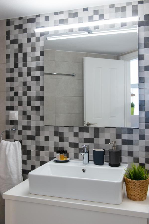 Vila Grey House Exámbela Exteriér fotografie